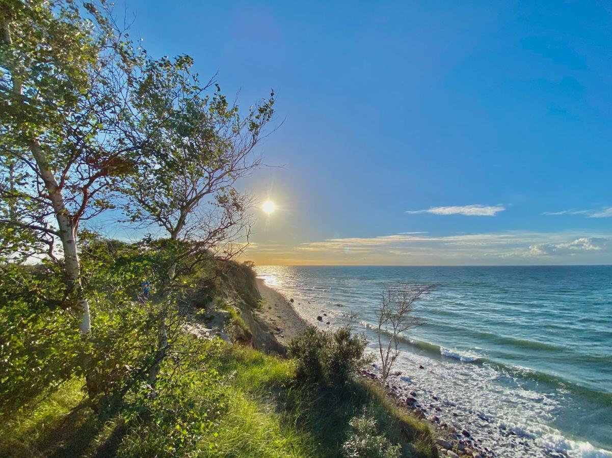 Strandnahe Ferienwohnung Ruegen Dranske Extérieur photo