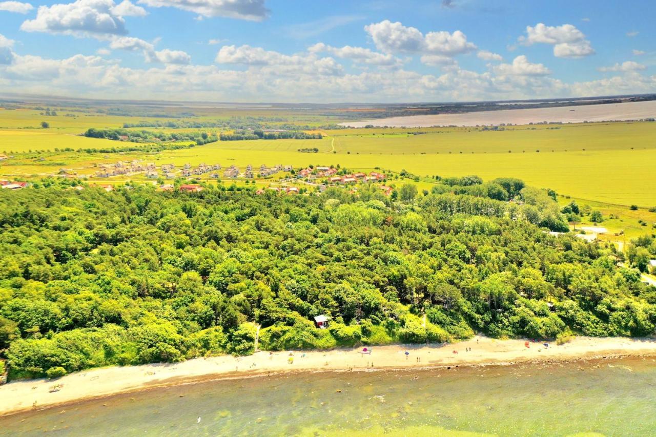 Strandnahe Ferienwohnung Ruegen Dranske Extérieur photo